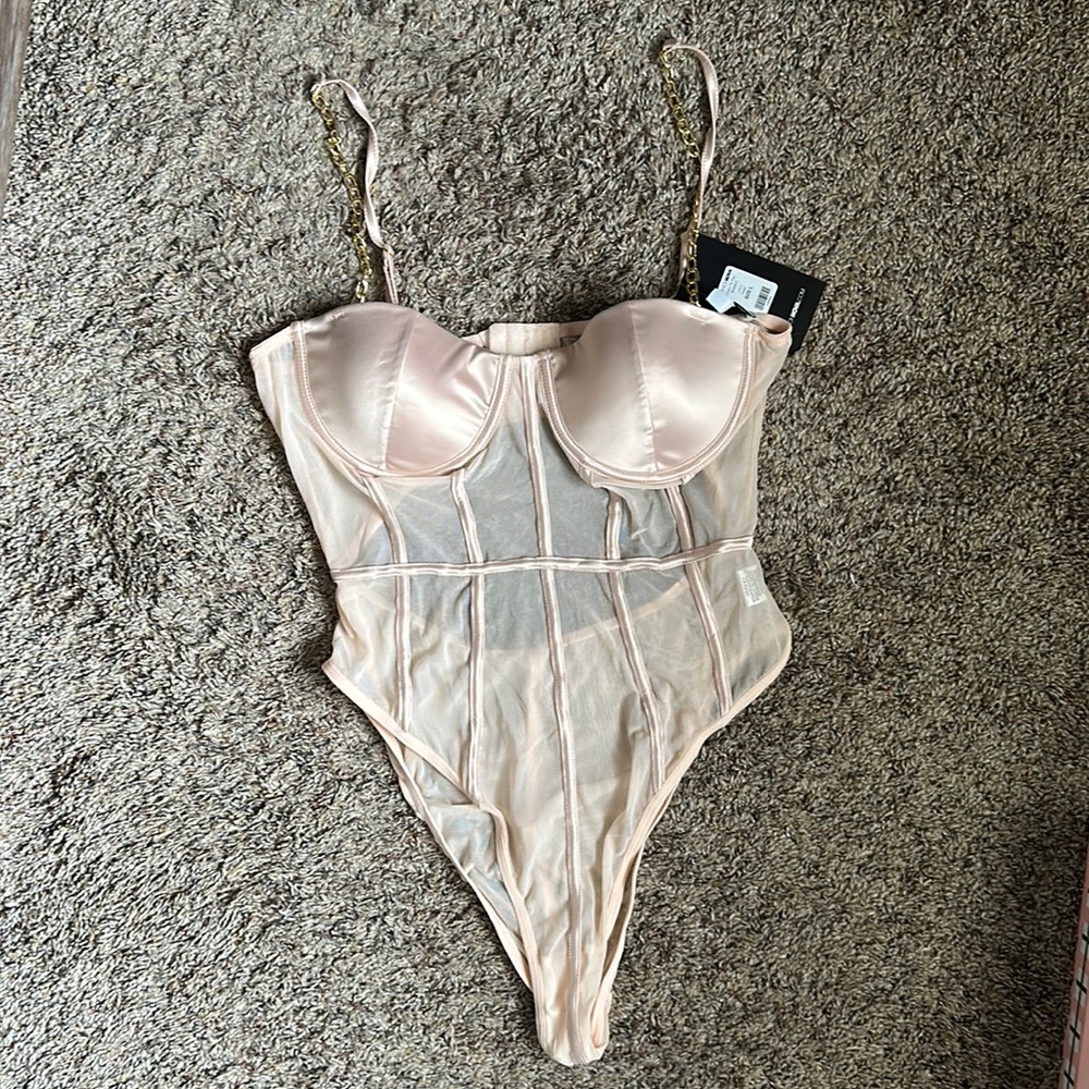 Chain To You Bodysuit - Size Large - Fashion Nova - 92% Polyester 8% Spandex